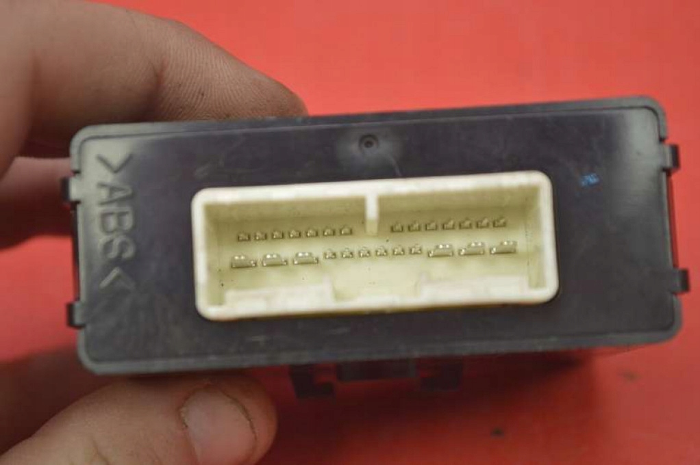 фото №7, Блок управления модуль света 8634a068 mitsubishi asx 1 i 1.8 did 150 km 12-16