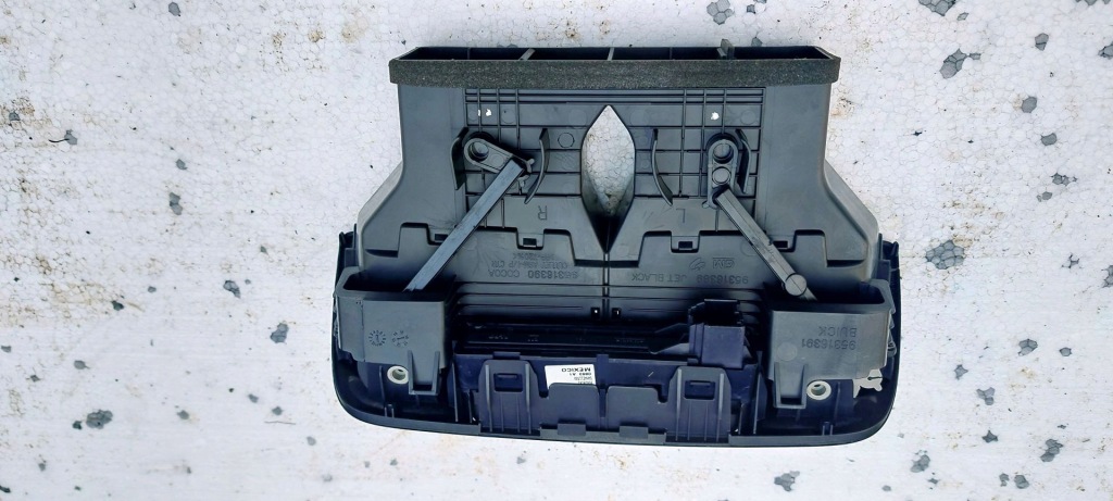 фото №2, Повітропровід решітка середня консолі opel mokka 2012-