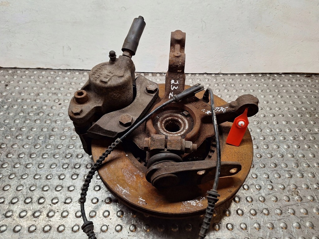 фото №1, Поворотный кулак перед правая renault twingo ii 1.2 16v 1.2 tce 1.5 dci 07-2014