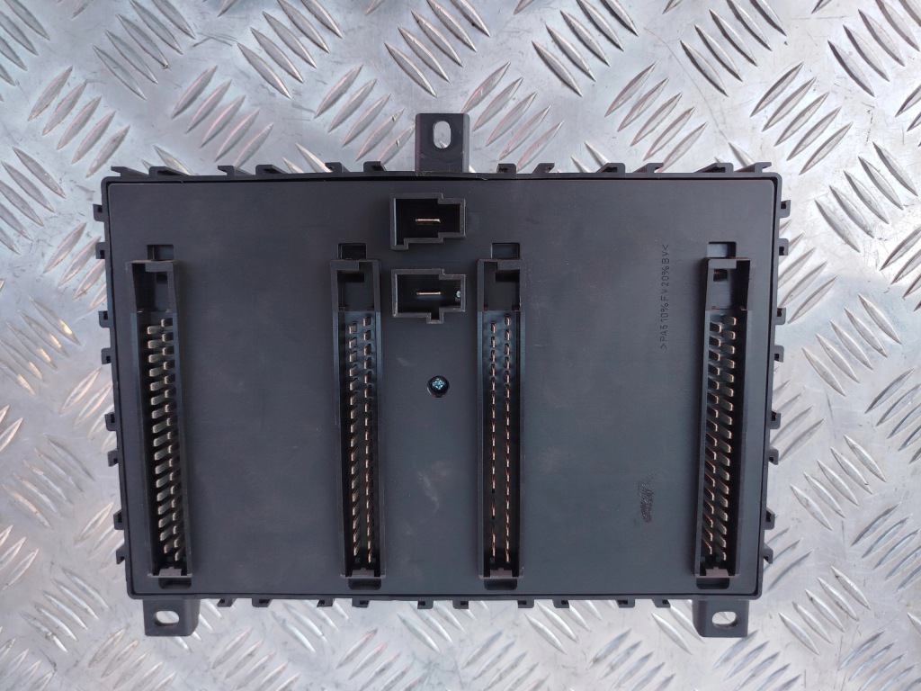 фото №3, Коробка запобіжників daf 105