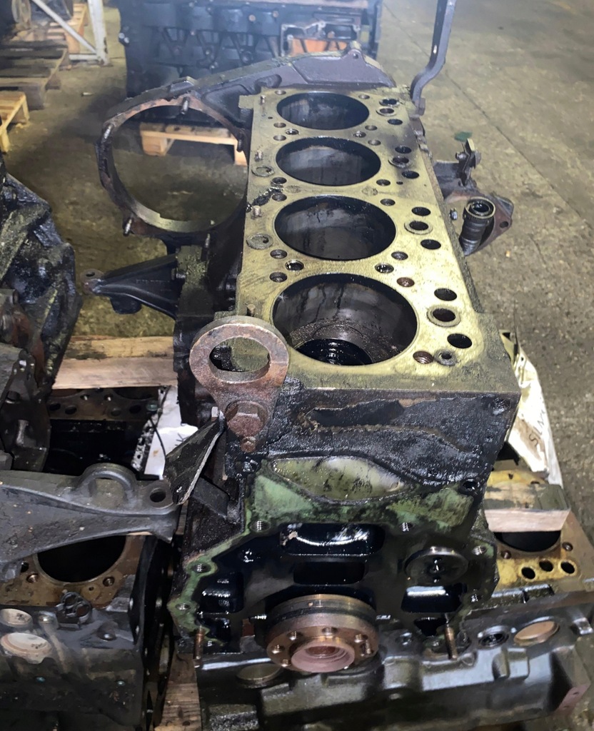 фото №8, Голий блок двигуна man d0834 tgl 210km euro3 lfl43