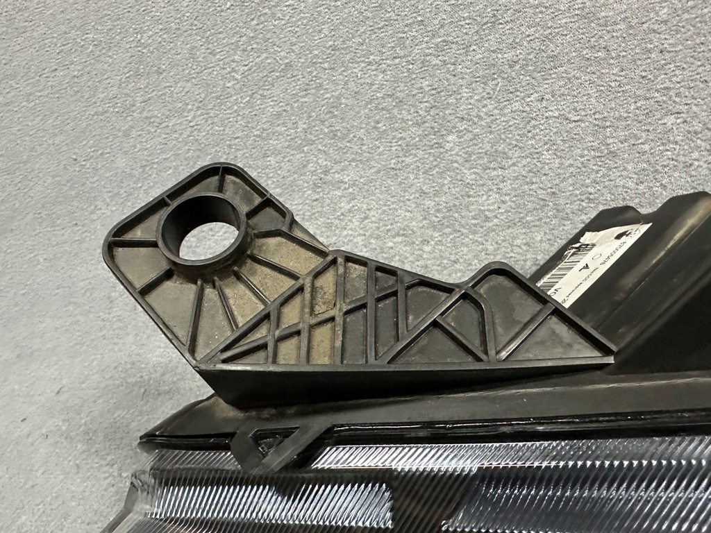 фото №13, Лампа maserati ghibli ксенон ні поворотний usa 670005476 ліва ameryka