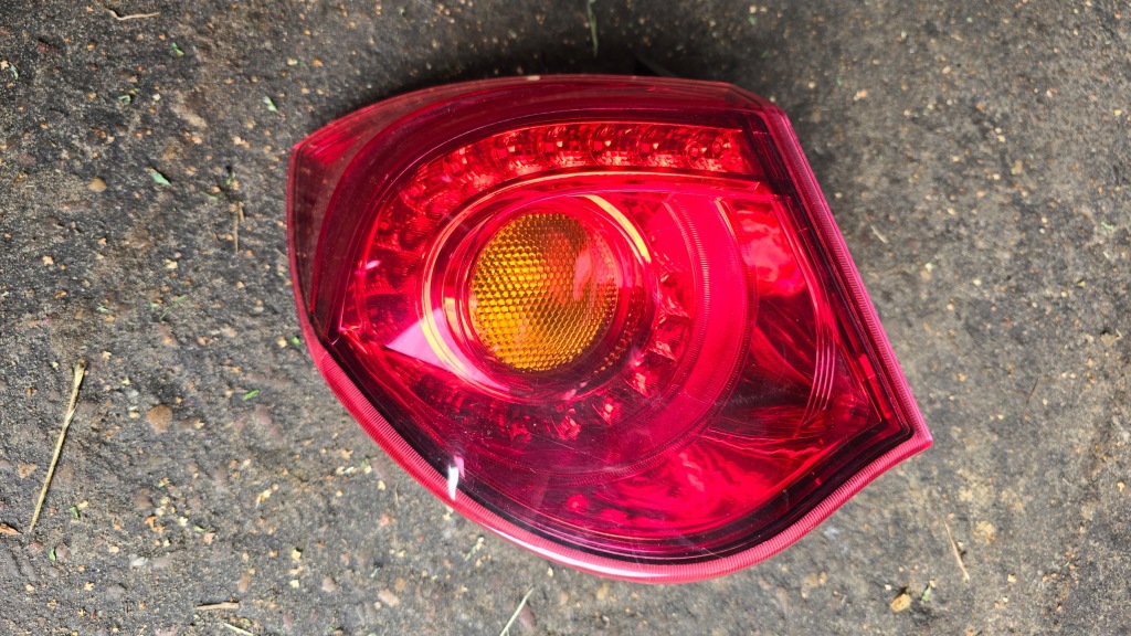 Фара задній задня ліва правий led alfa romeo giulietta європа комплектна Доставка