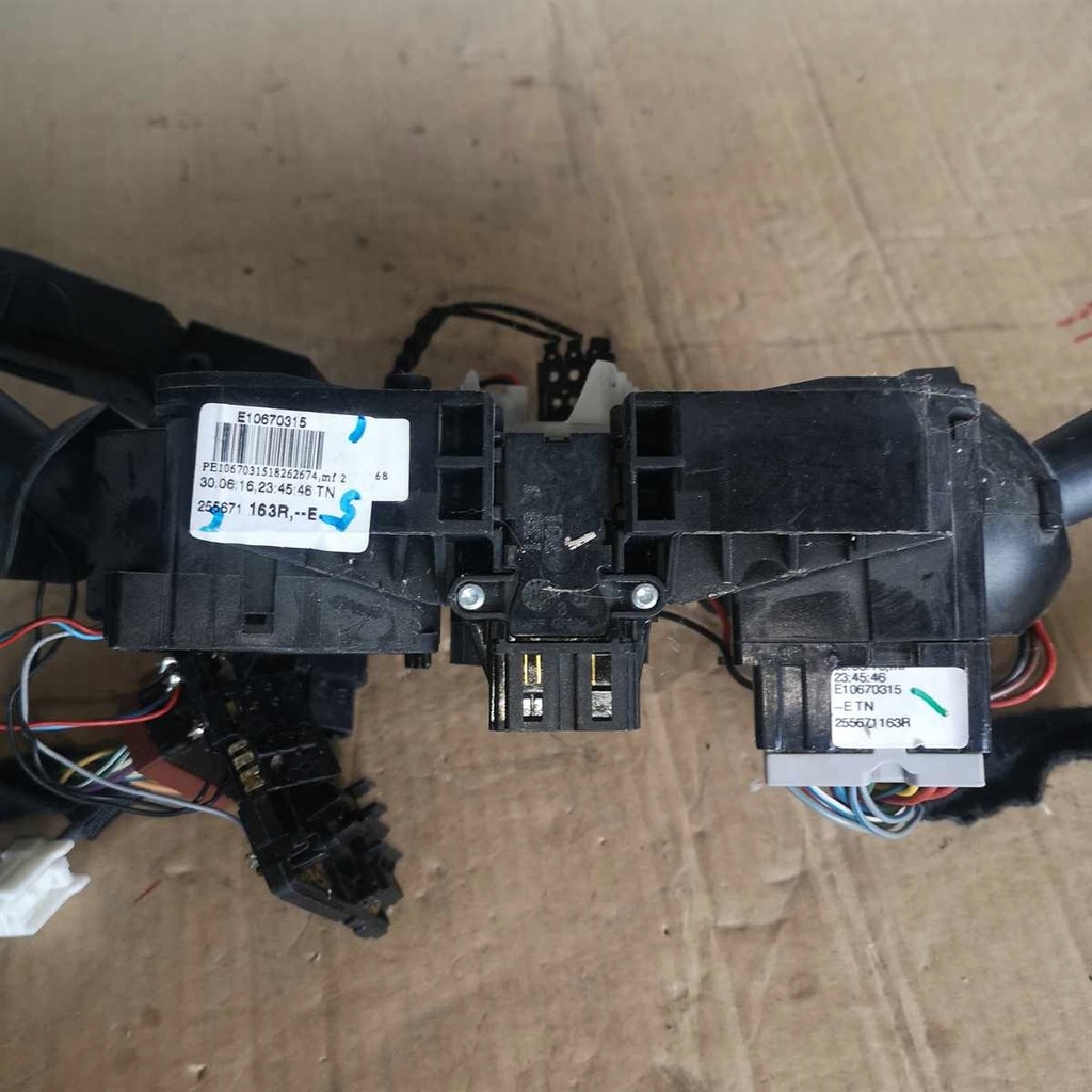 фото №4, Перемикач двірник renault оригінальний номер 255671163r