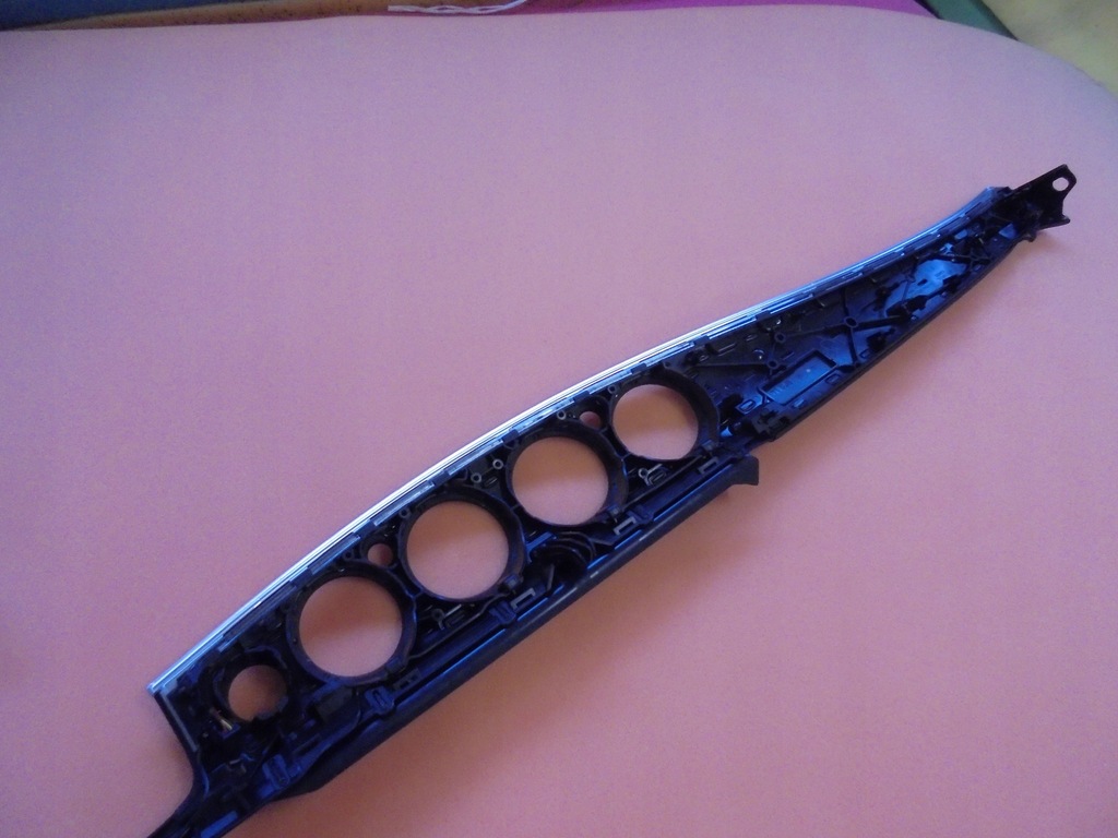 фото №11, Mercedes e klasa w213 dekor молдинг консоли