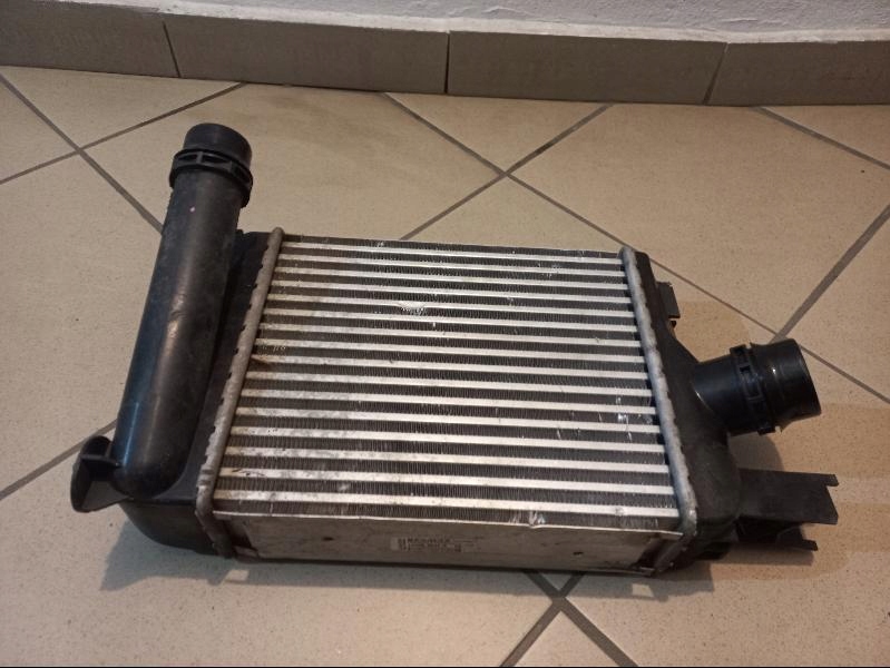 фото №4, Радиатор интеркулер renault clio duster captur