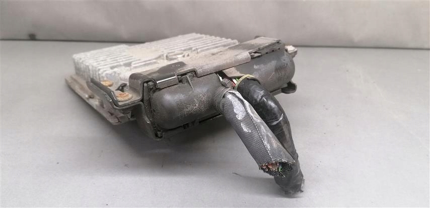 фото №5, Leon ii lift 1.6 tdi бортовой компьютер двигателя 03l906023lh