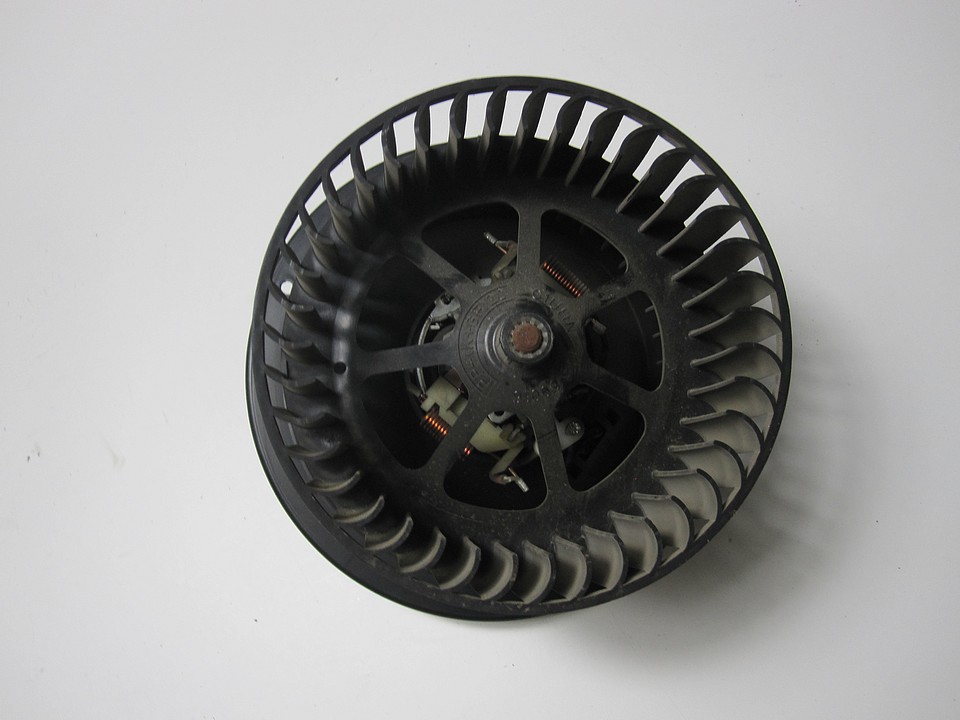 фото №1, Воздуходувка обдув vw sharan 98r задняя