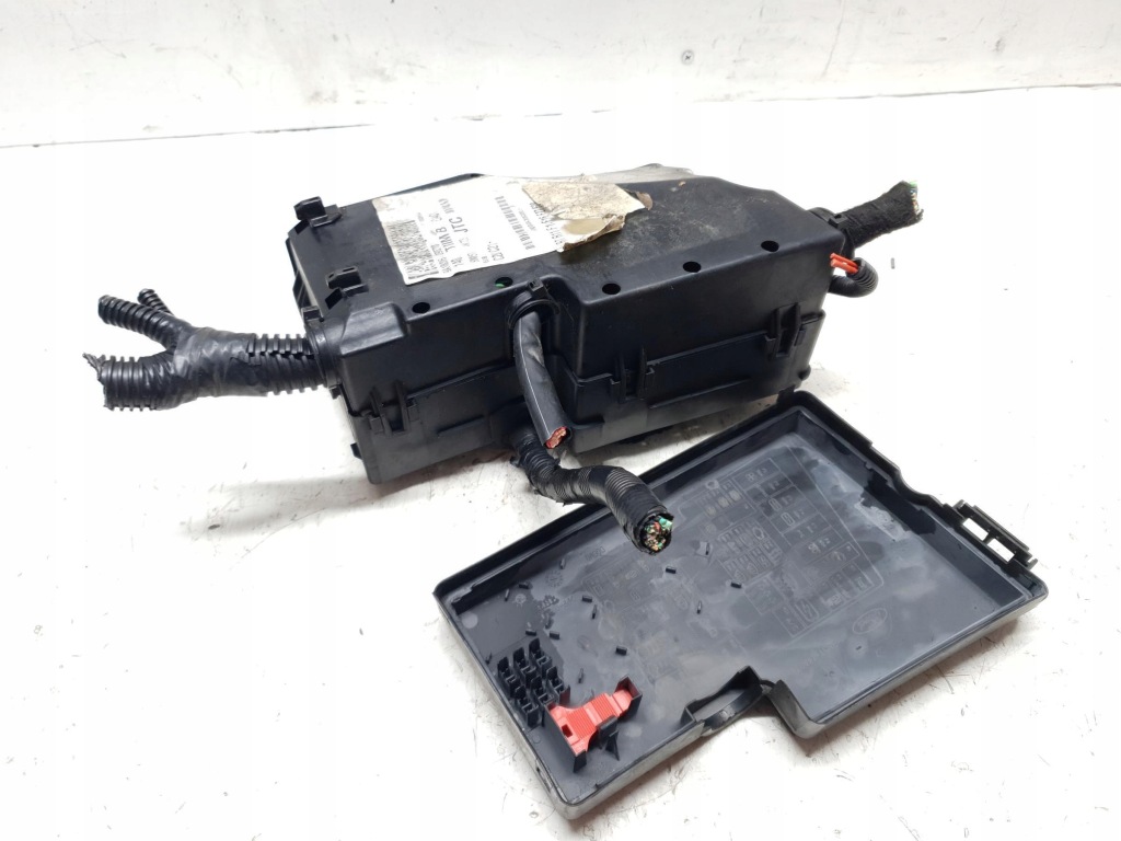 Коробка предохранителей ford focus mk2 2 2.0 Оригинал