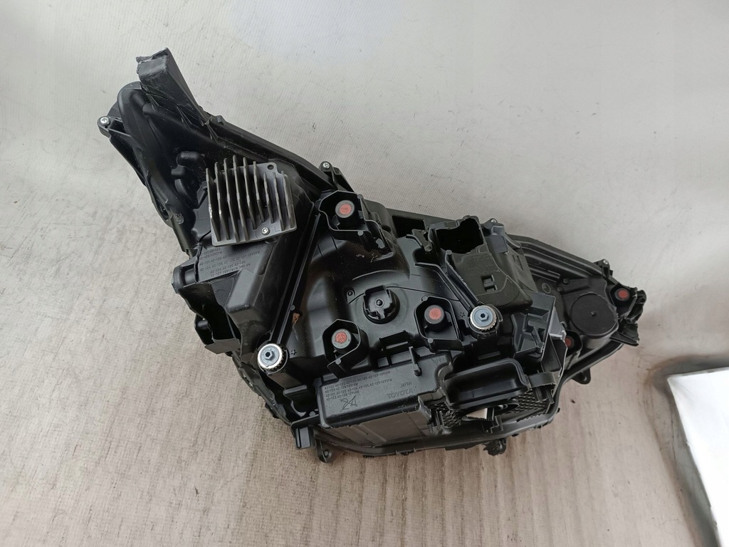 фото №8, Toyota bz4x 2022-2024 лампа левая full led - europa