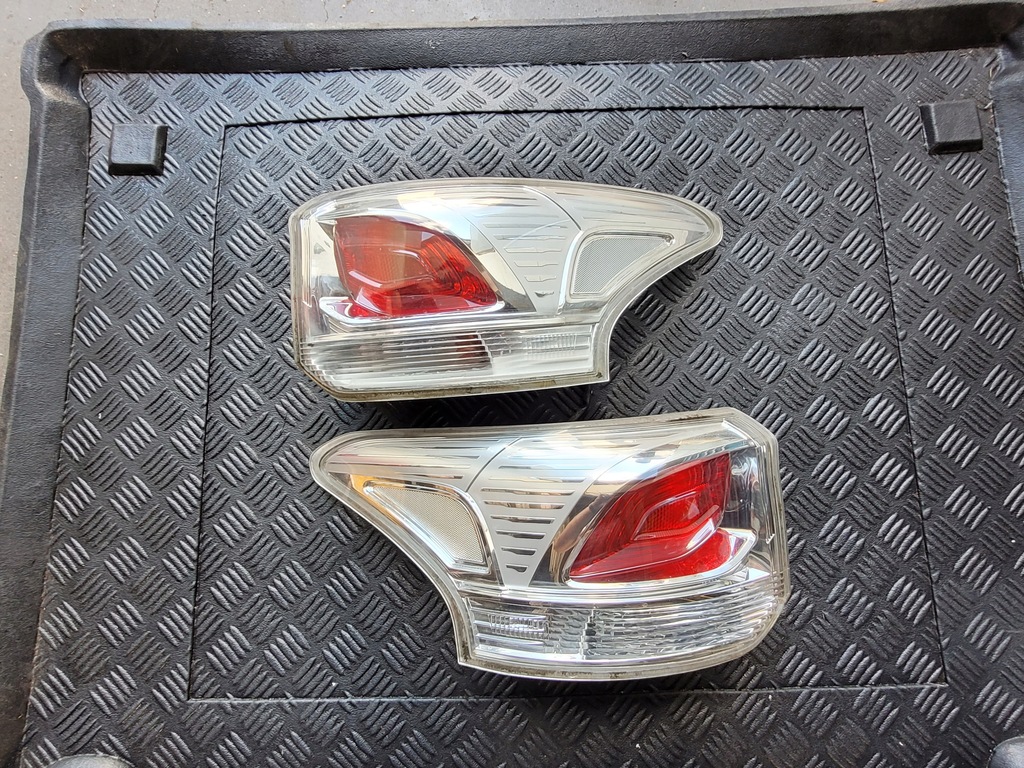 фото №1, Лампа задня задня права outlander 3 iii