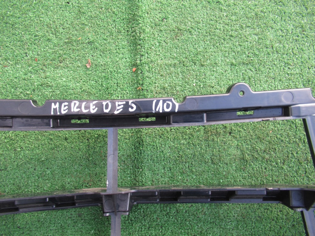 фото №4, Mercedes sl r232 w232 amg решётка заглушка a2328853702