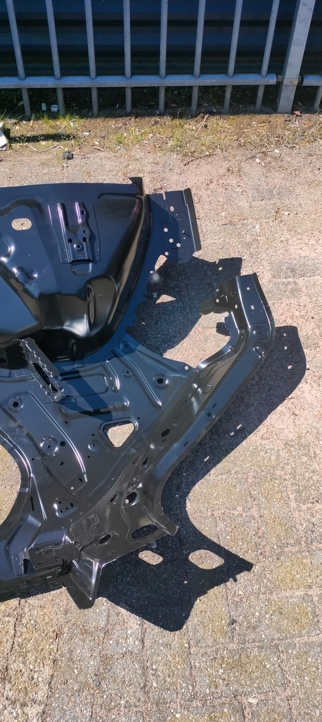 фото №9, Обшивка левая задняя усилитель крыла volvo xc40 ii