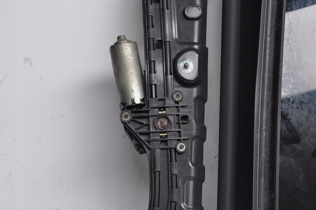 фото №8, Volvo s60 iii v60 ii люк 31498790