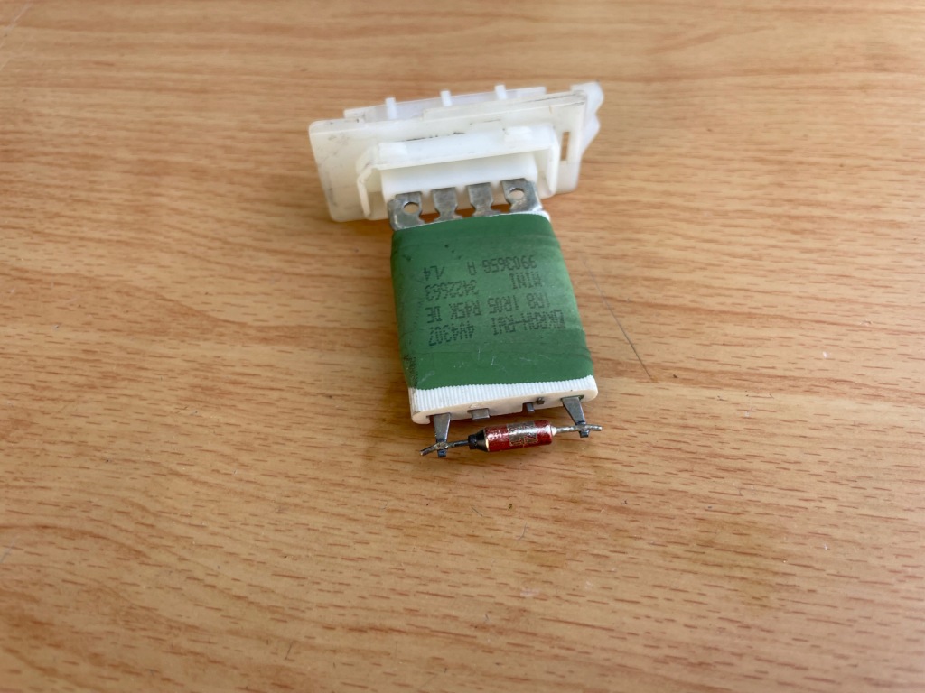 Mini r55 r56 r57 r58 r60 r61 jeż резистор резистор вентилятор valeo 3422663 Доставка