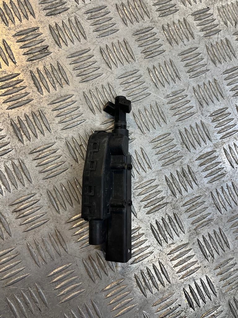 фото №1, Омыватель света правый volvo xc60 30784322