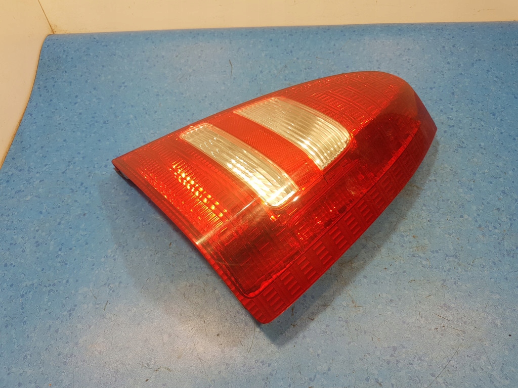 фото №3, Subaru forester ii лампа задняя правая наружная