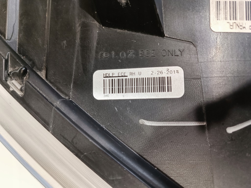 фото №9, Лампа перед права tesla s 2016-