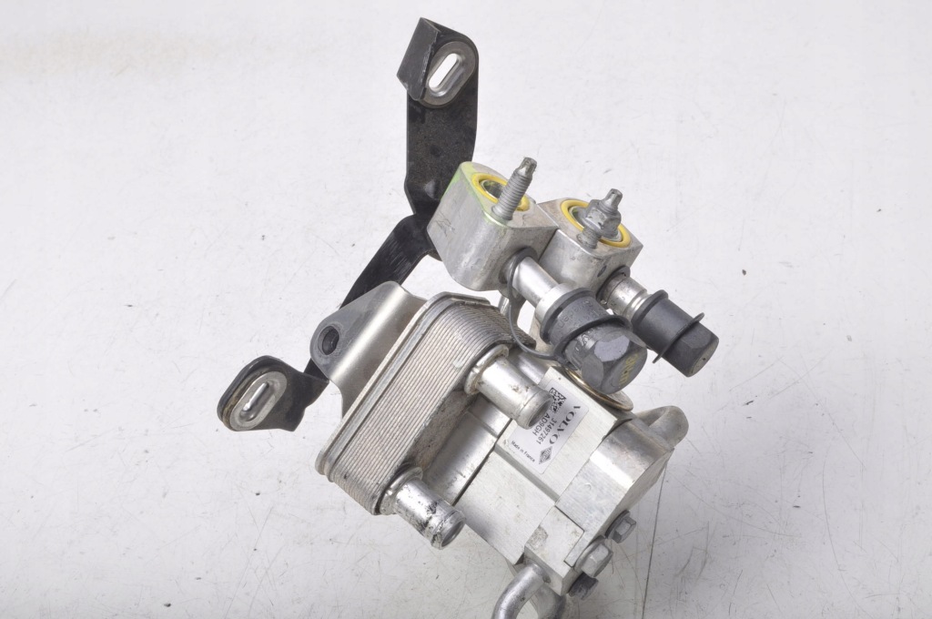 фото №9, Xc90 ii t8 шланг кондиционера 31694244 31694255