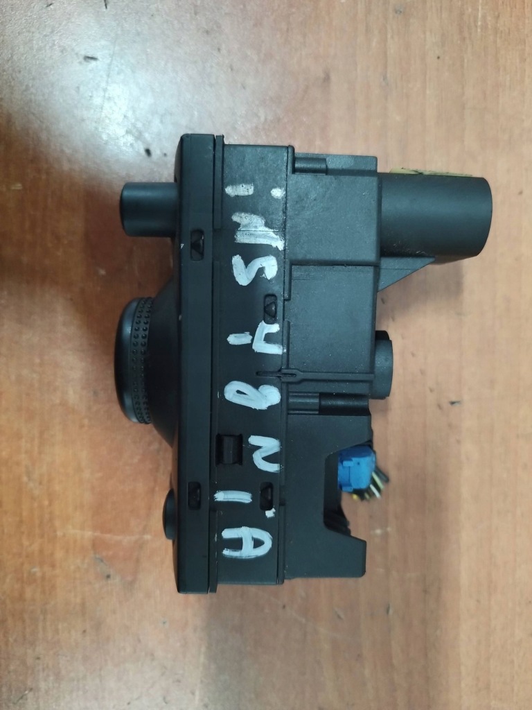 Купити Перемикач світла opel 13230801