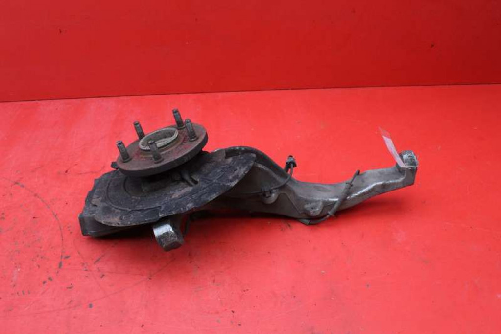 фото №6, Поворотный кулак ступица правая перед jeep grand cherokee iii wk 4.7 v8 238 km 04-10