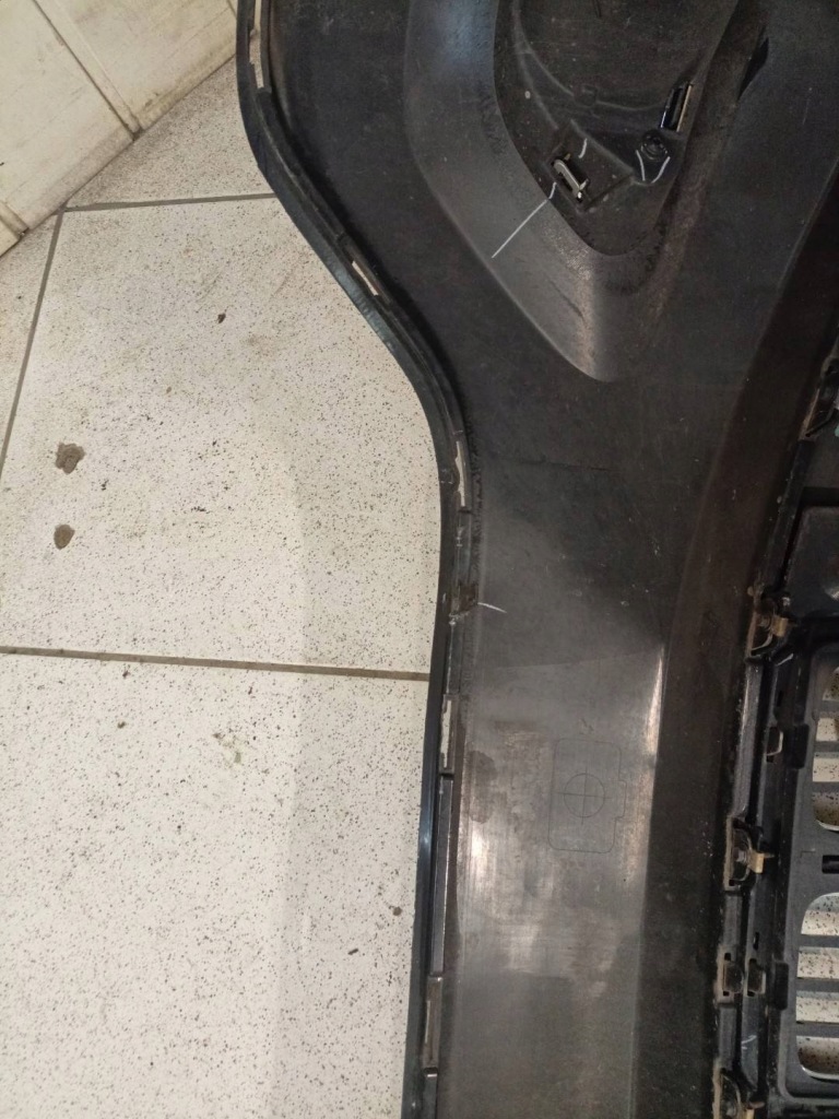 Бампер перед jeep grand cherokee 4 facelift 2014 Киев