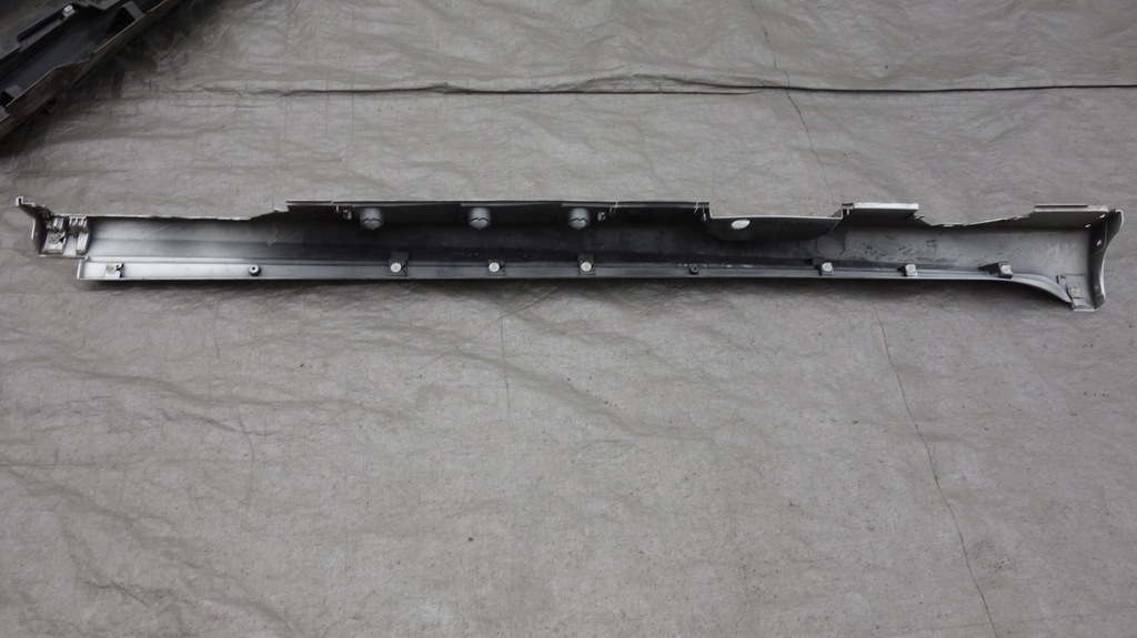 фото №7, Toyota camry 2019- молдинг порог левая порог левый // 410