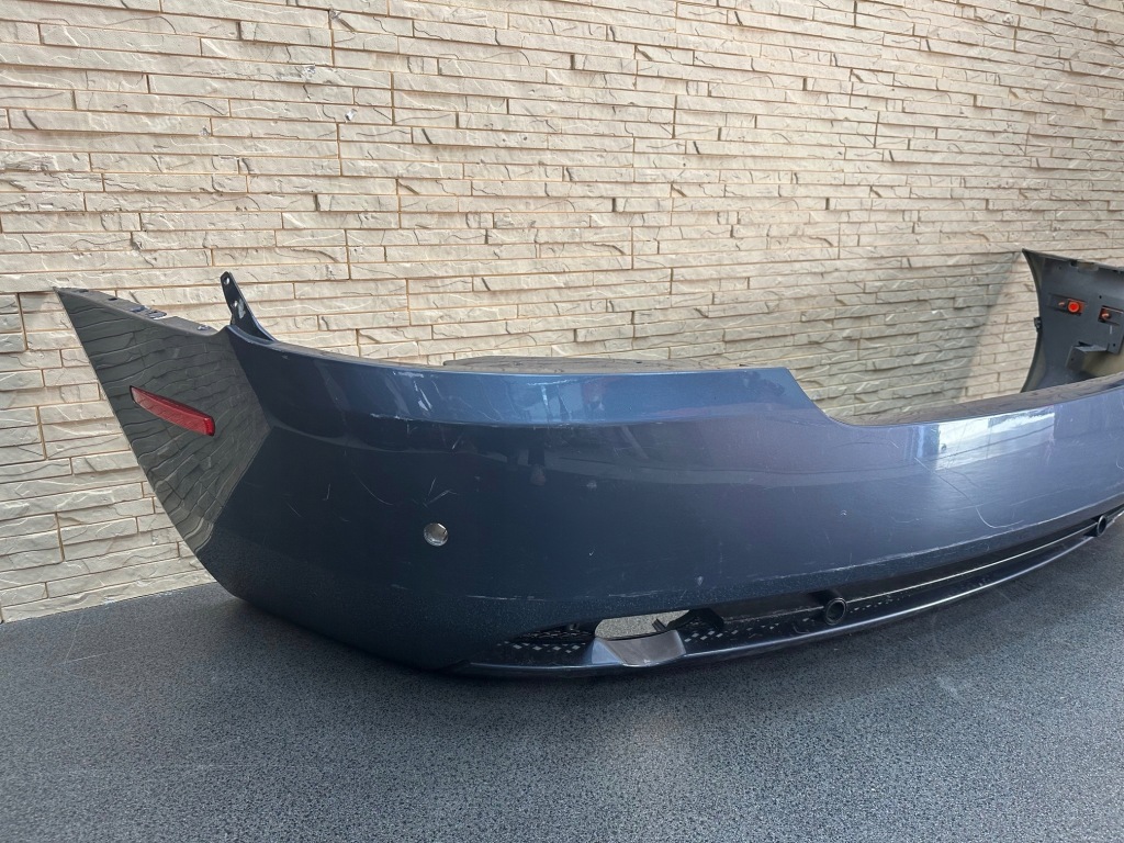 Aston martin db9 бампер задній задній rear бампер 4g4317d781 Зі Шроту