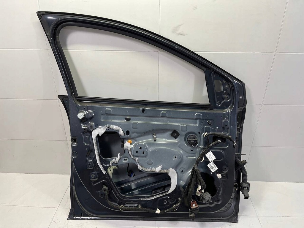 фото №12, Двері перед ліва сторона dacia sandero 3 2021