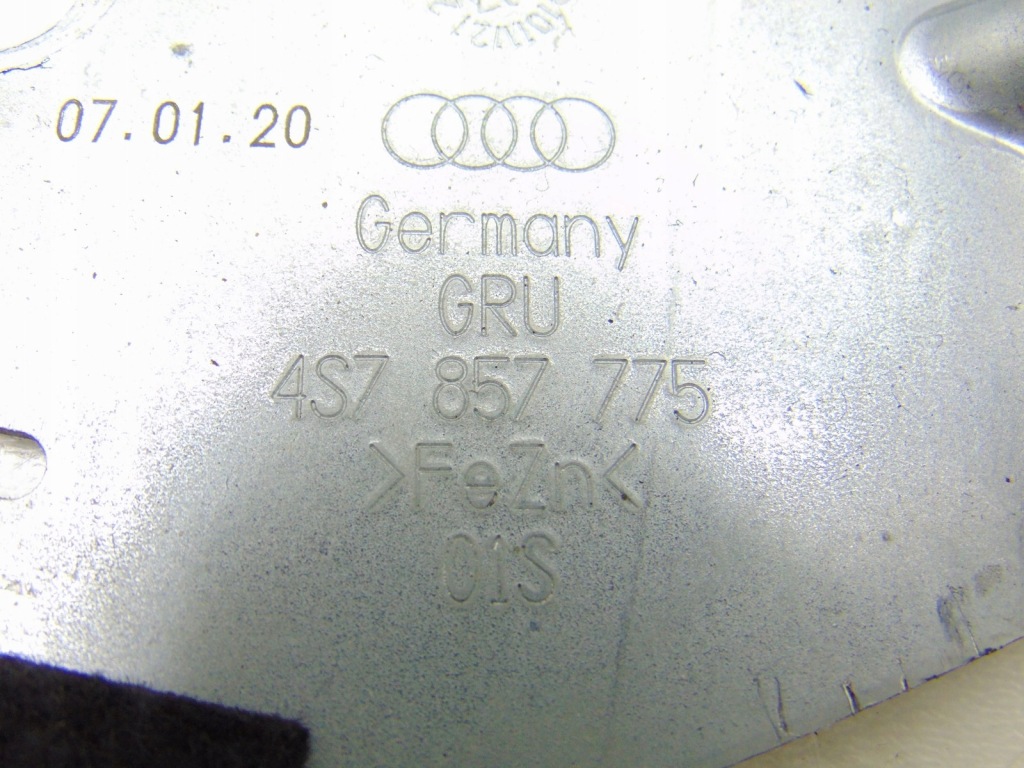 Кронштейн поперечина безпеки ліва audi r8 4s spyder 4s7857775 Доставка