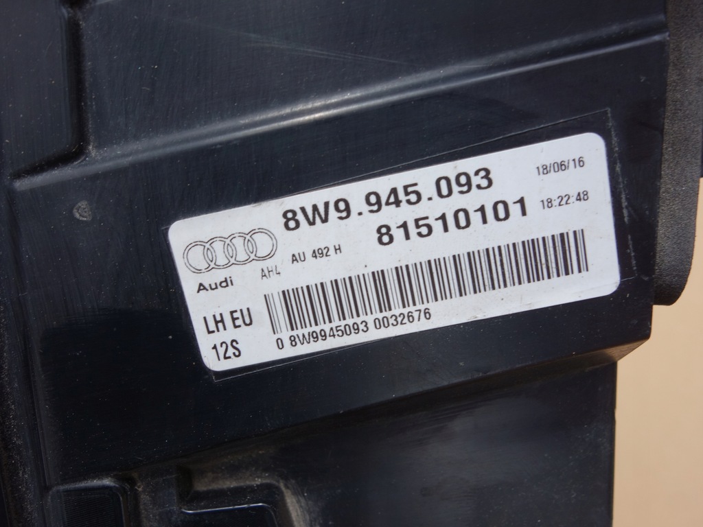 фото №8, Лампа audi a4 b9 kombi левый задняя + крышка багажника