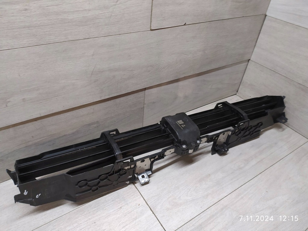 фото №7, 10513. bmw ix3 жалюзі впуск повітря 5a22690