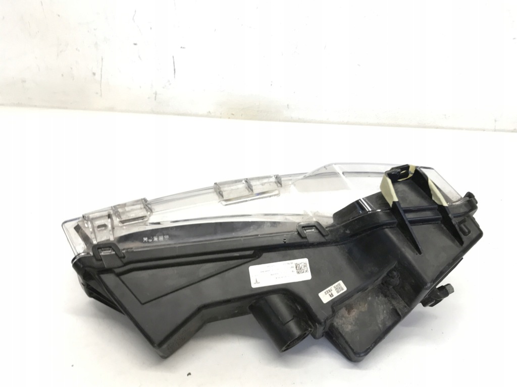 Tesla 3 y противотуманная фара правый led drl 1624798-00-a Киев