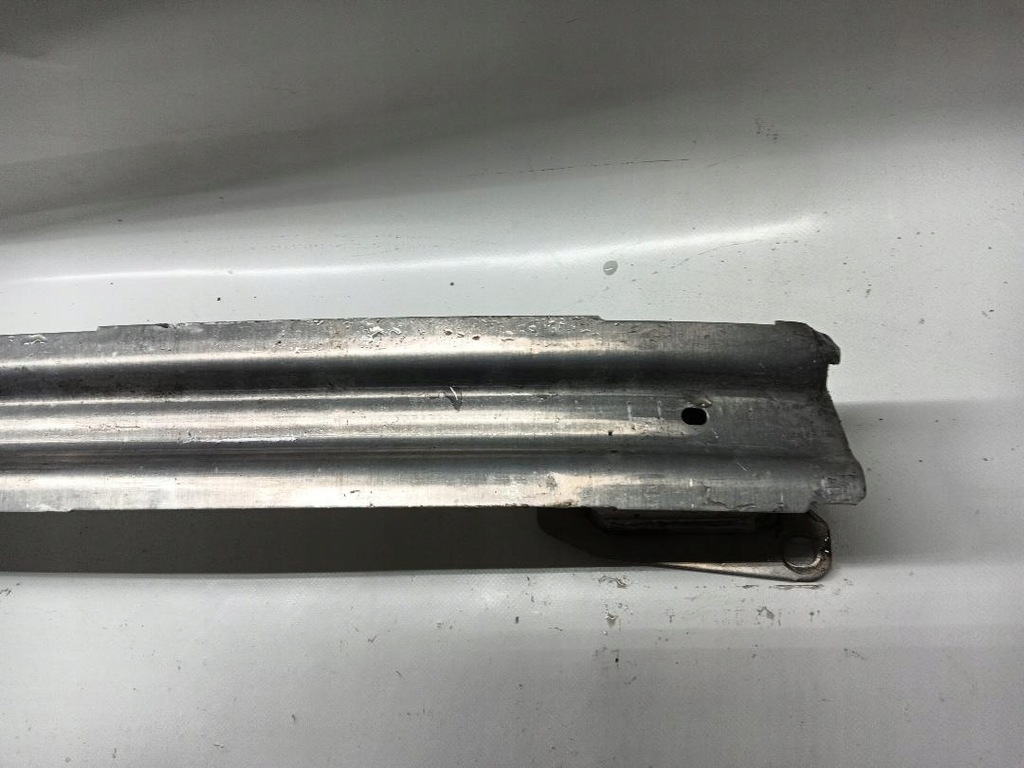 фото №6, Балка бампера задня задня audi a4 b9 8w0807309h