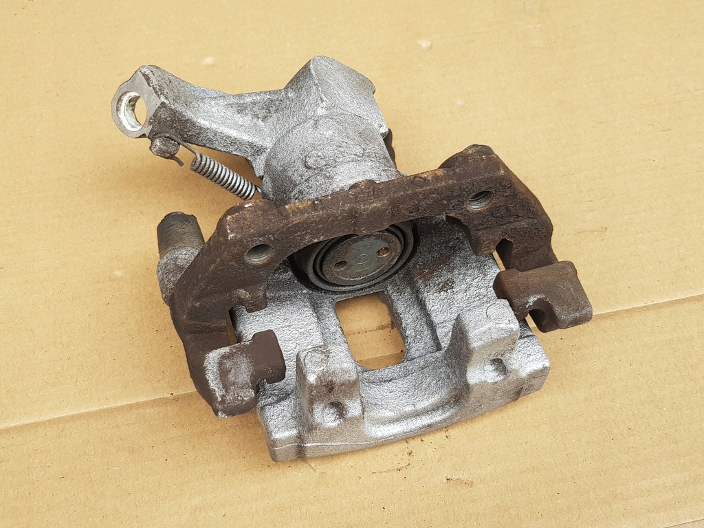 фото №10, Суппорт тормозной + скоба правый задняя / opel vectra c signum / проверенный