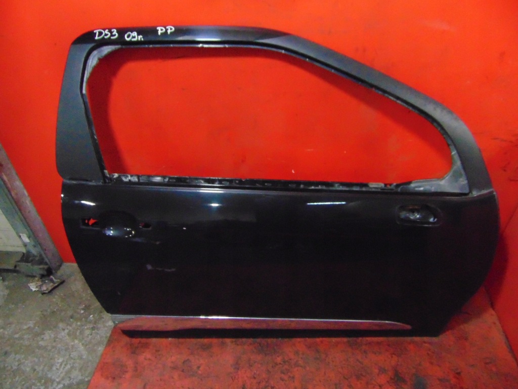 фото №1, Citroen ds3 дверь перед правое чёрные exl