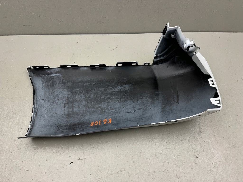 фото №16, Citroen jumpy iii 3 expert proace 16r- кутик бампера правий задня