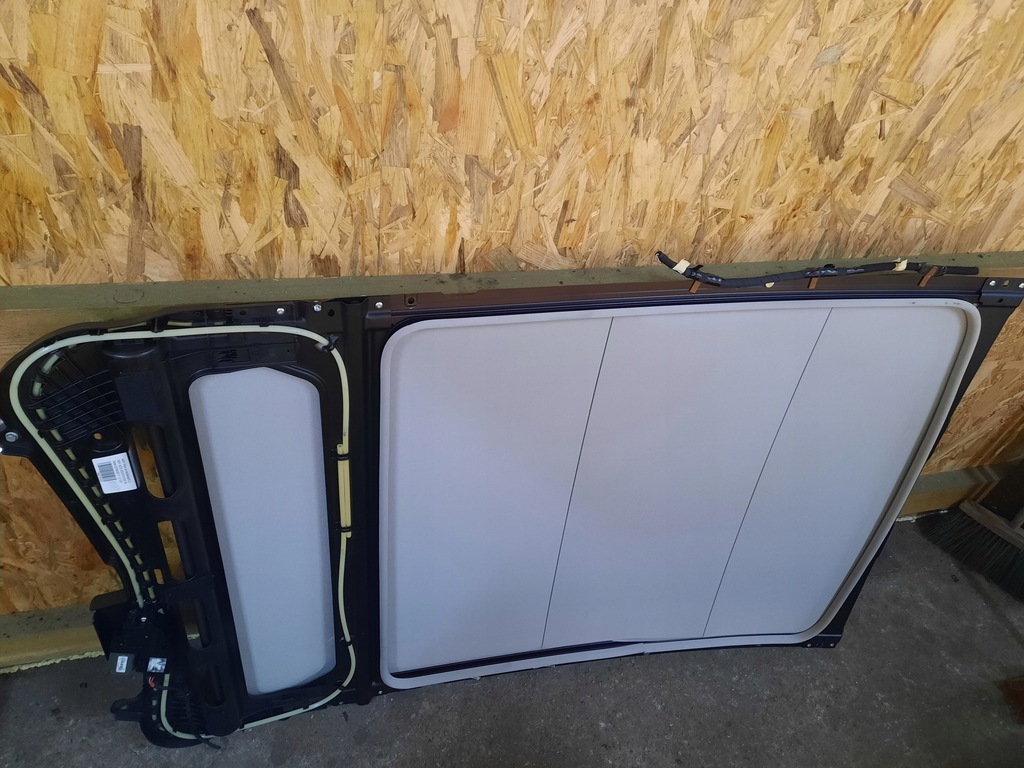 фото №1, Жалюзі панорама захист моторчик oryg renault kadjar 17r