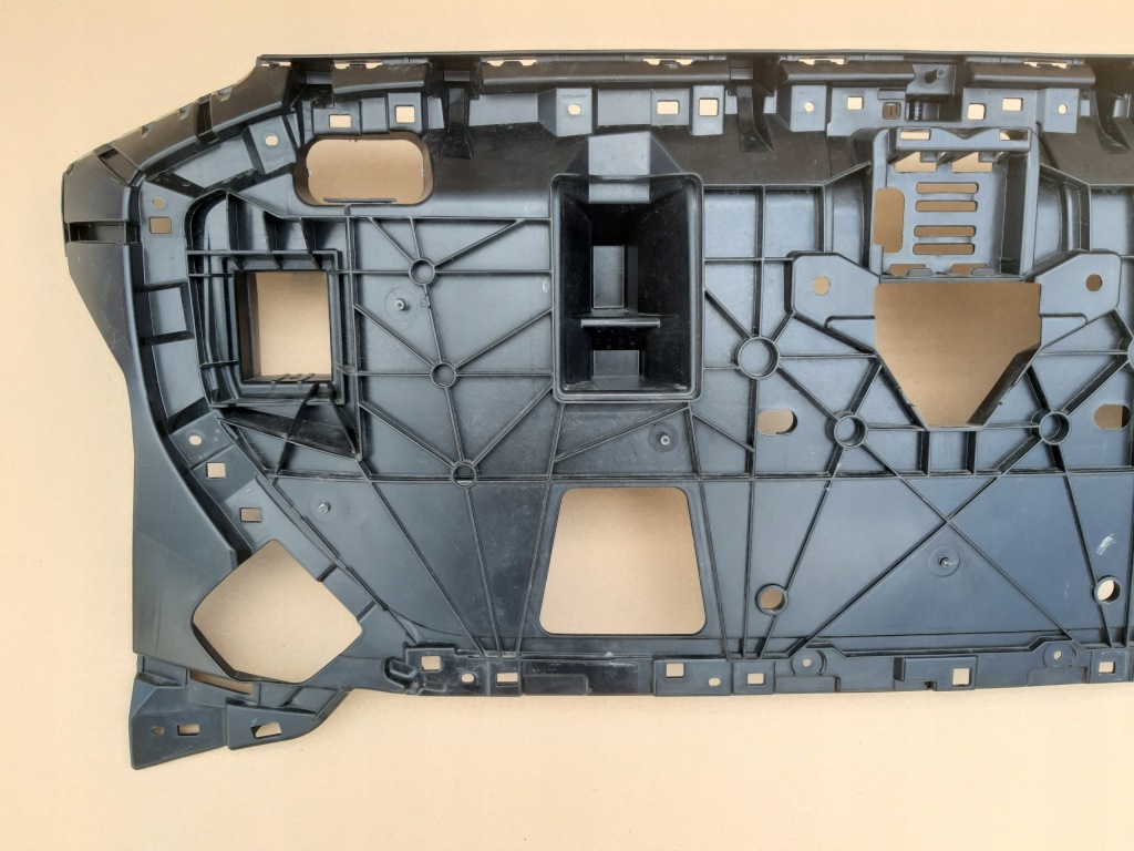 фото №10, Audi q4 e-tron каркас кронштейн решітка 89a807233