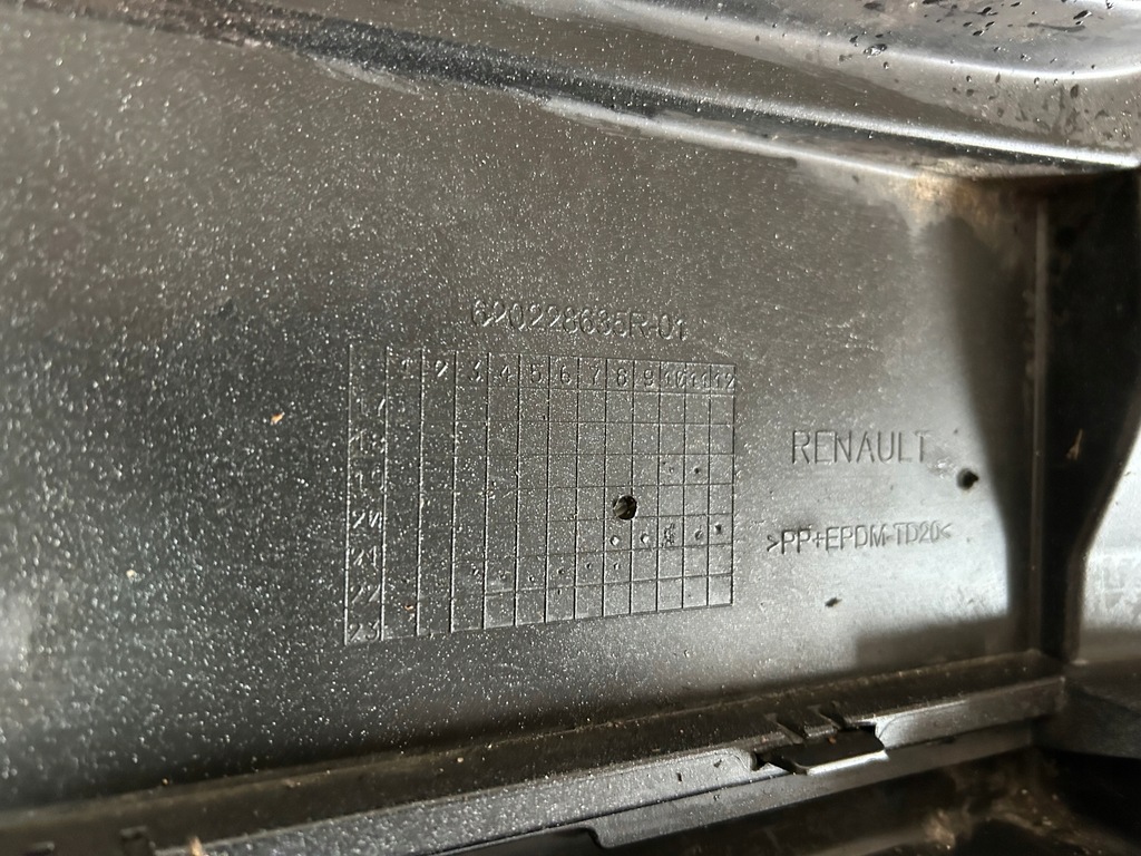 фото №10, Dacia spring бампер перед передний 620228635r