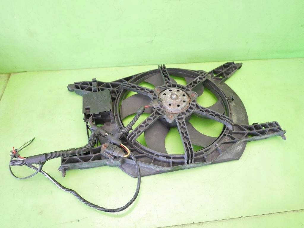 Вентилятор радіатора renault laguna 1 phii 1.6 16v Недорого