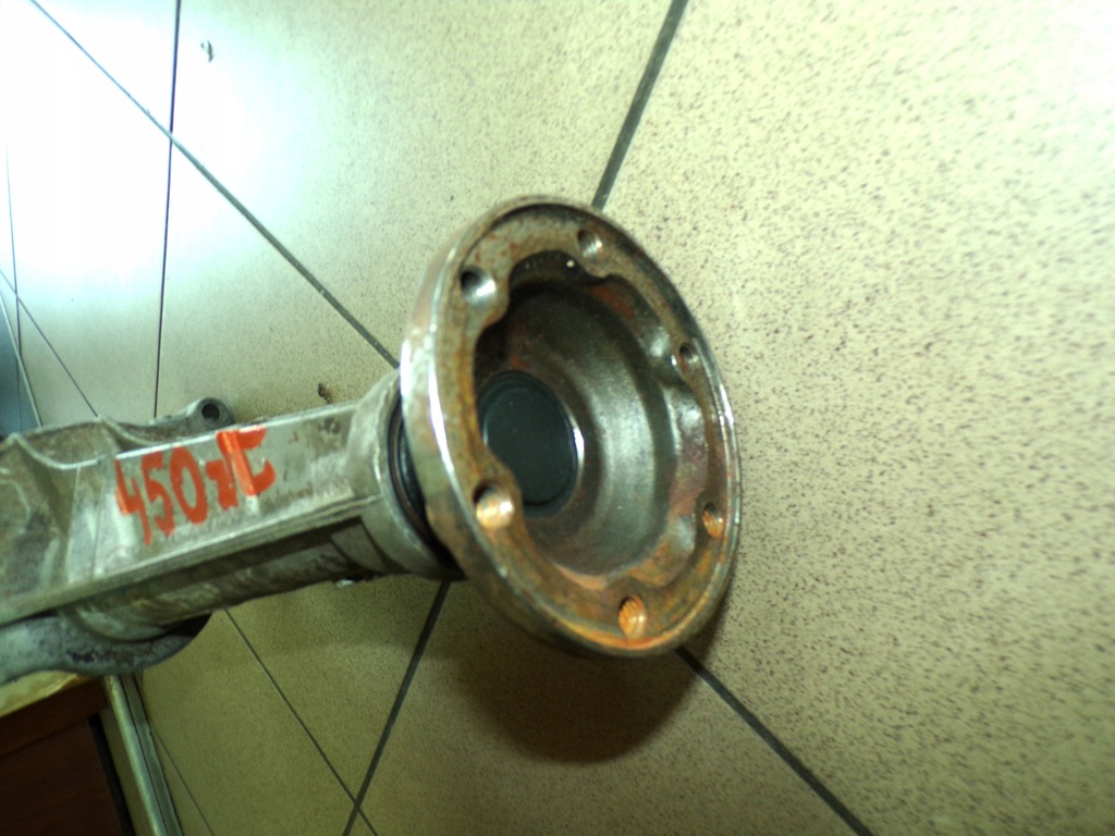 фото №2, Vw t4 2.5tdi 88km корпус приводной вал труба полуось