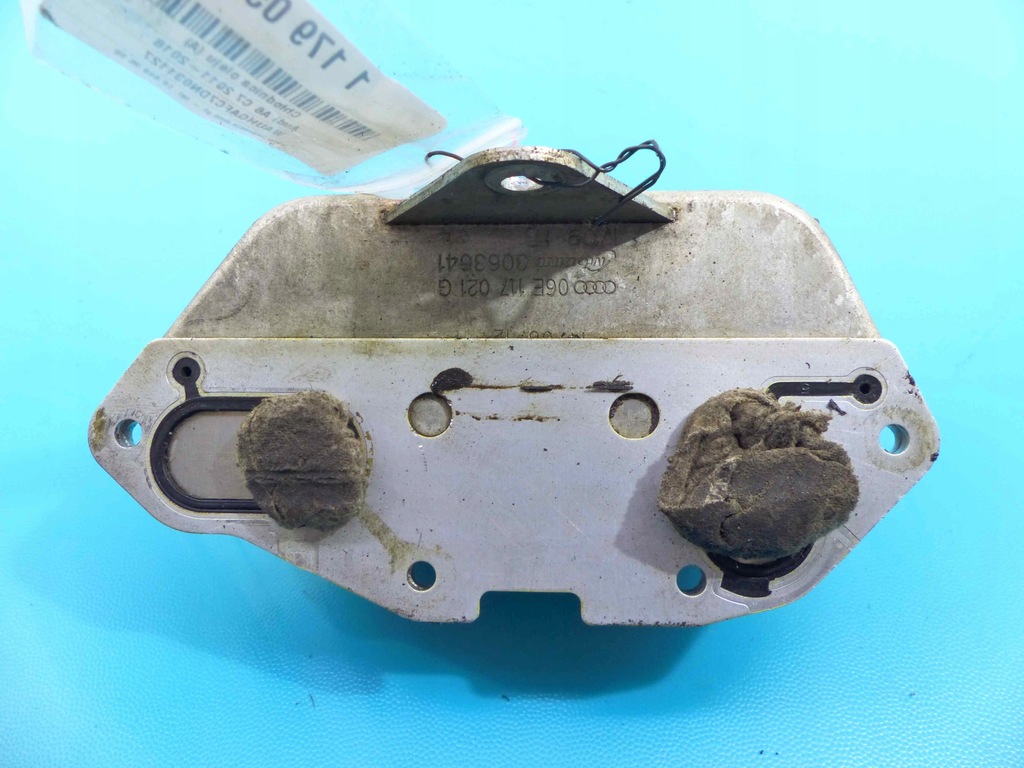 фото №8, Радиатор масла audi a6 c7 06e117021g 3.0 tfsi