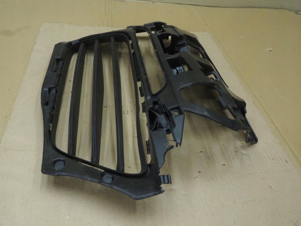 Porsche cayman boxster 982 718 решётка бампера правый  перед 982807684 с Разборки
