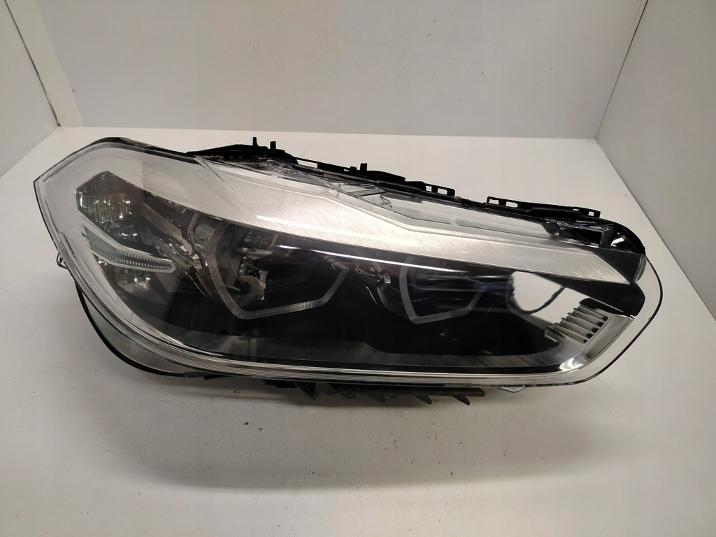 фото №1, Bmw f39 x2 full led лампа правая