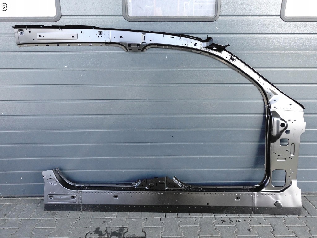 Купити Mercedes gls x167 19- стовпчик  поріг обшивка бік бокове  ліве внутрішнє