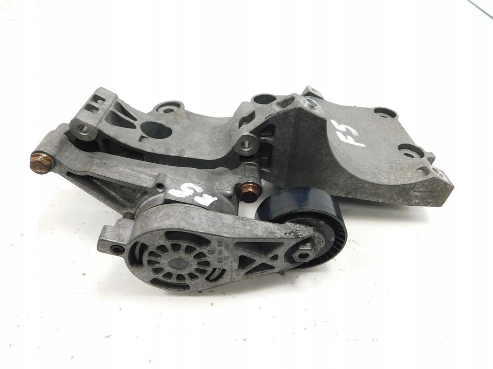 Кронштейн генератора vw golf v 1.9 tdi touran leon a3 Киев