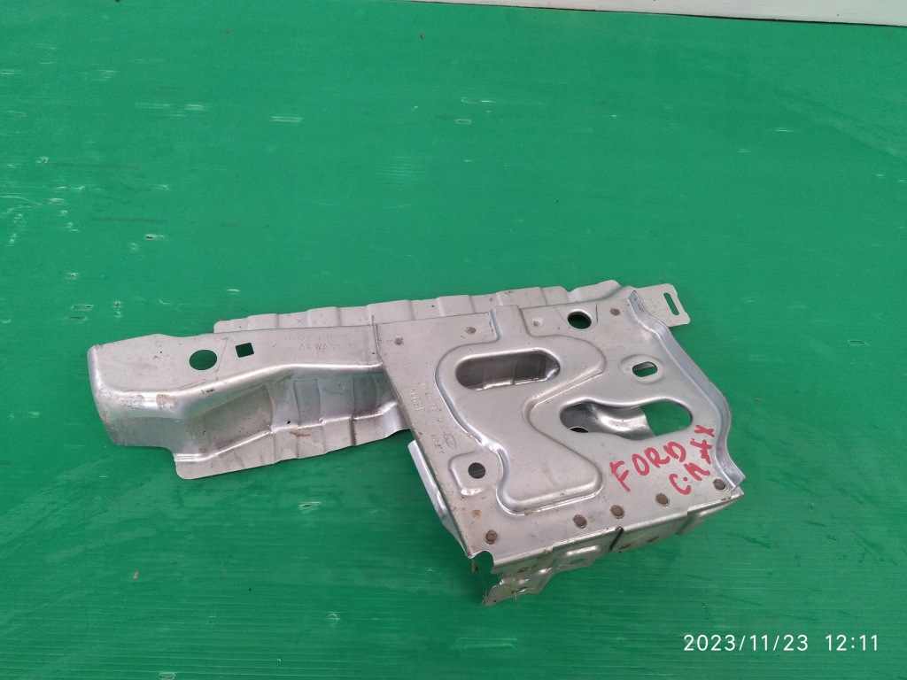 фото №1, Ford c-max mk2 кронштейн кронштейн крила правий am51-r16c076