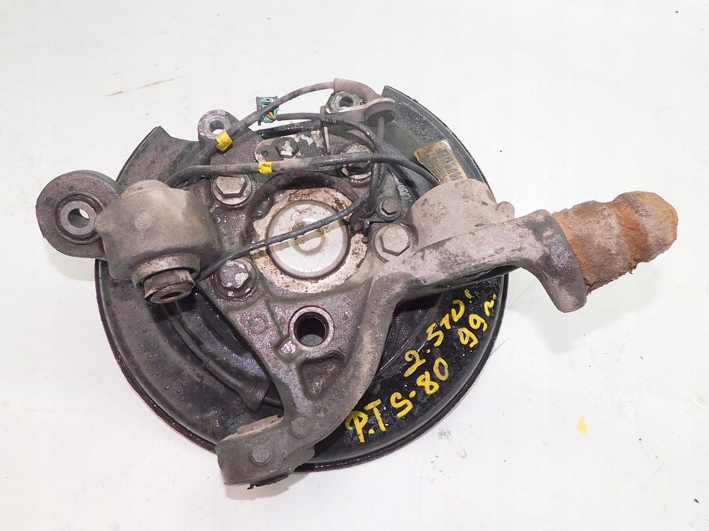 Volvo s80 2.5tdi 1999r поворотный кулак ступица правый задняя Недорого