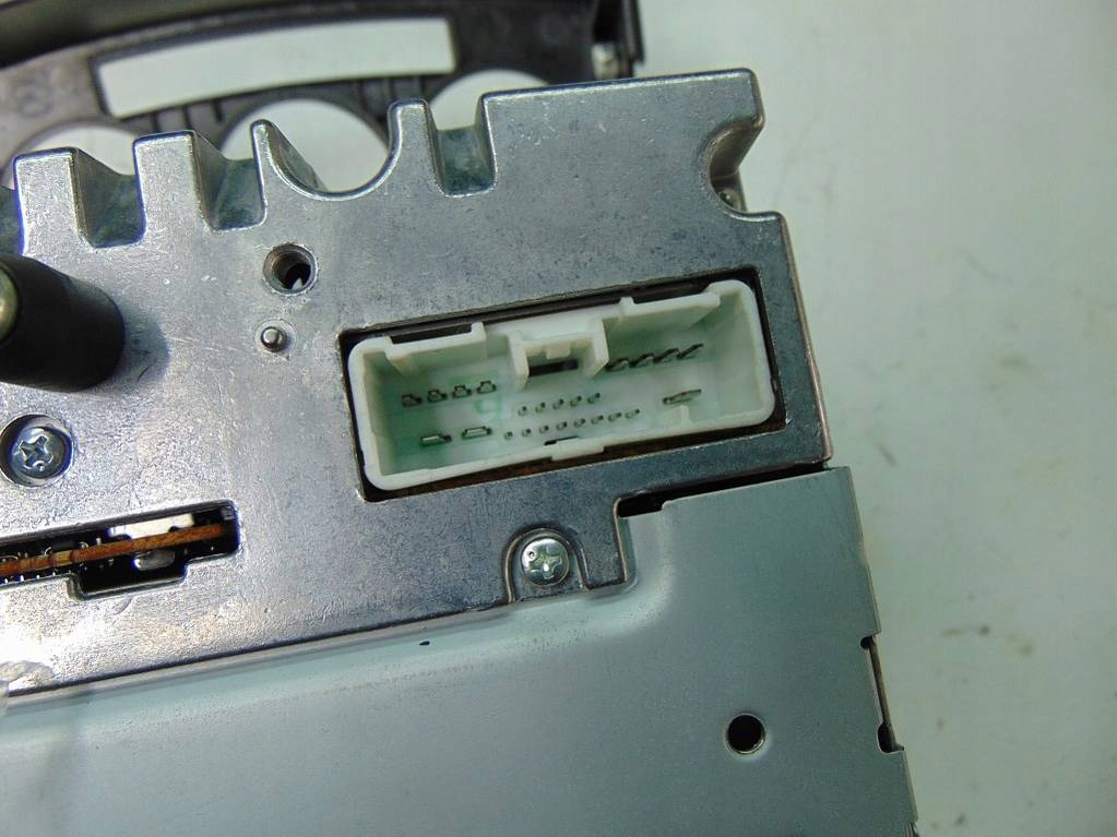 фото №14, Mazda 5 v i 2007r радио заводской cd